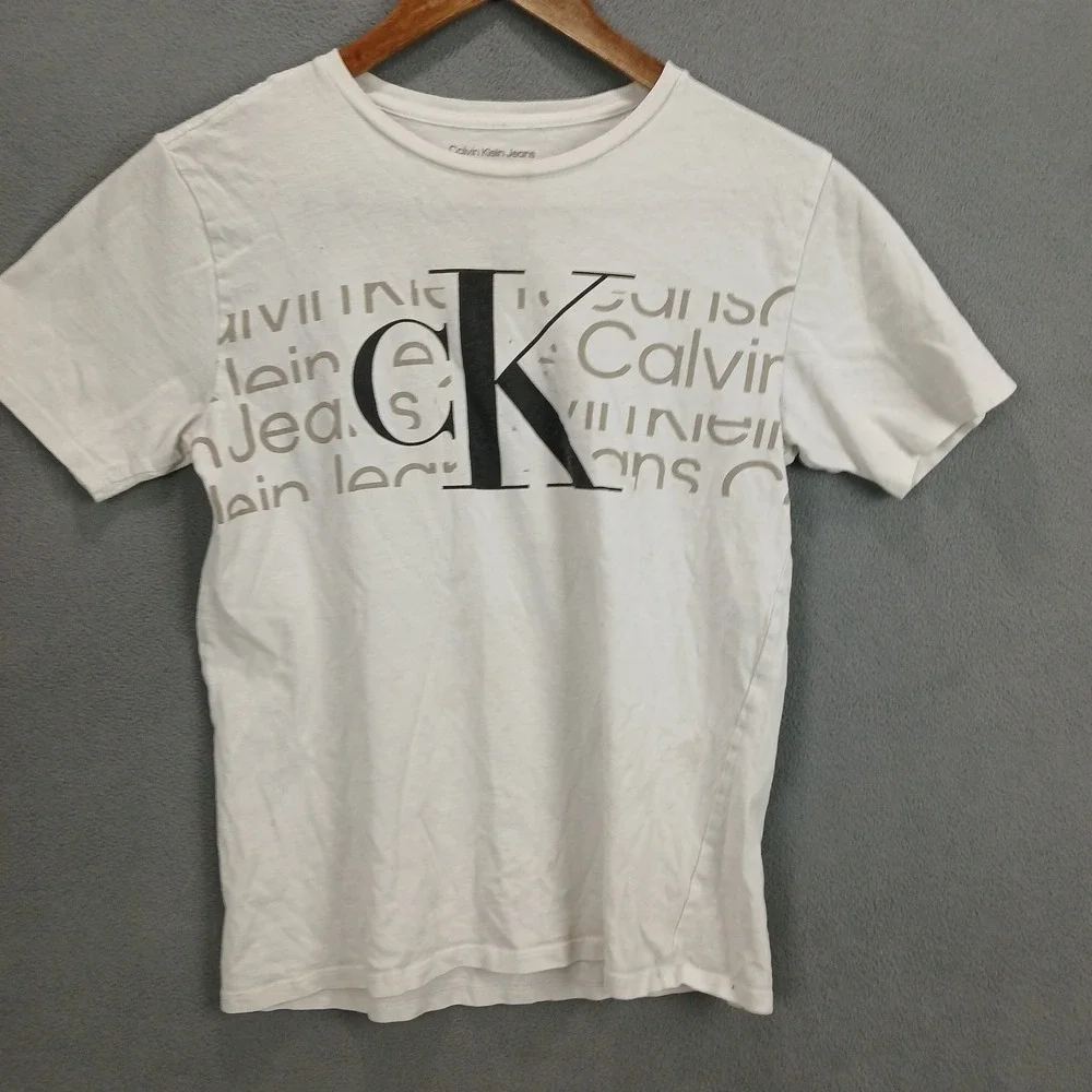 Calvin‎ Klein Jeans T Shirt Boys M (10/12) White Spellout Graphic Print Cotton